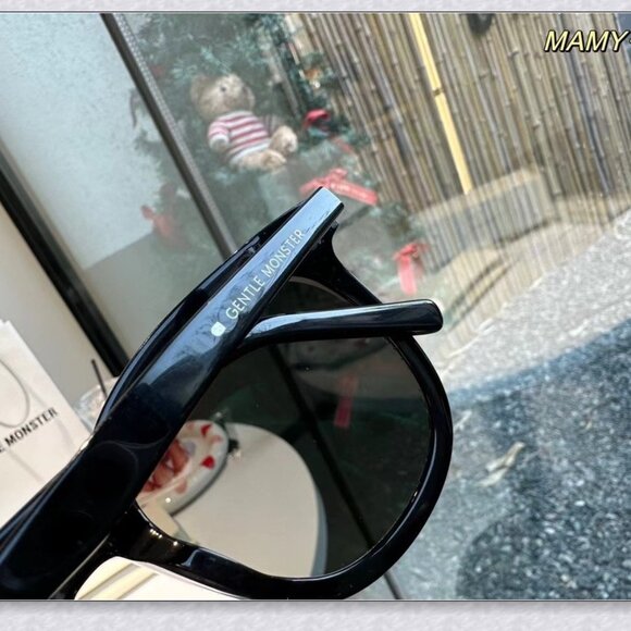 Gentle Monster MAMY Black Sunglasses main image 6